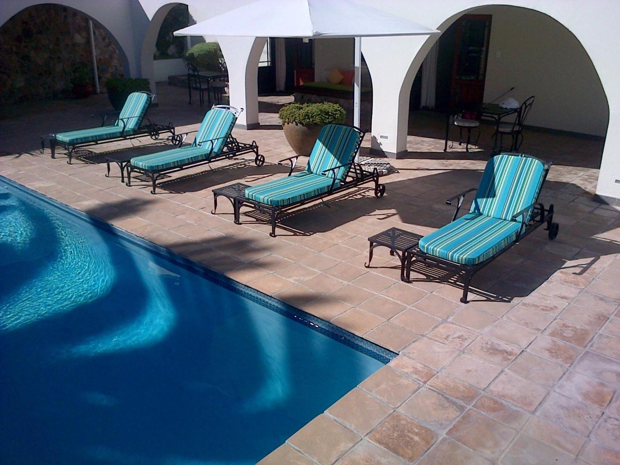 Nautilus Guest House هيرمانوس المظهر الخارجي الصورة